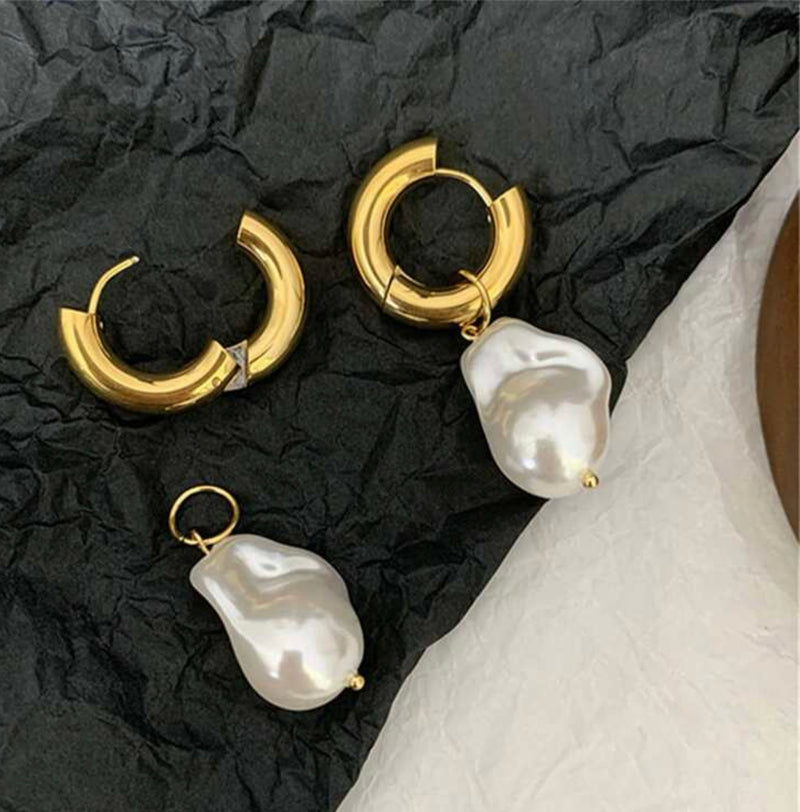 Sava Earrings
