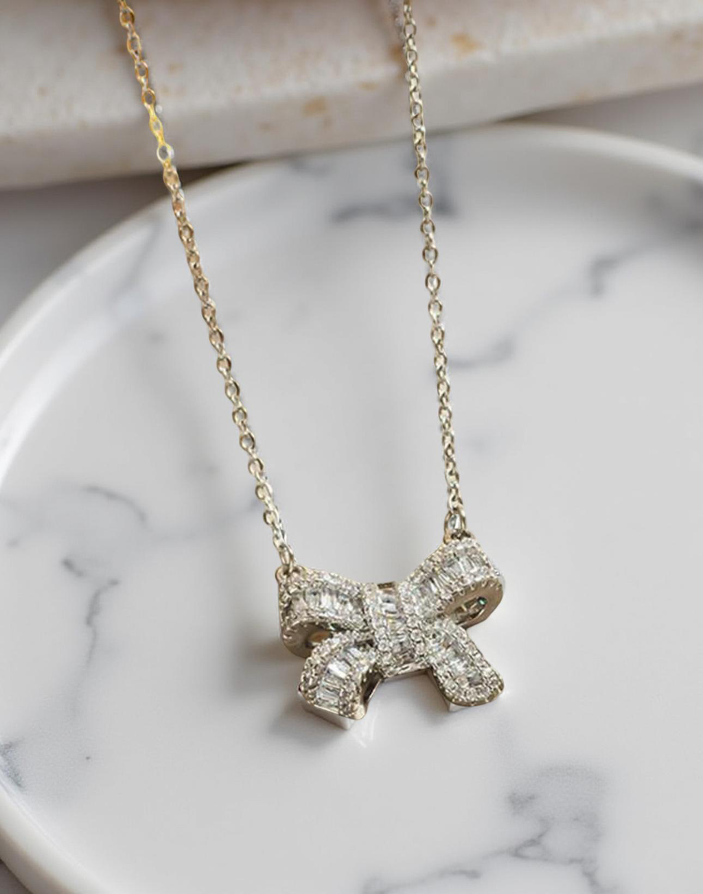 Bow Necklace