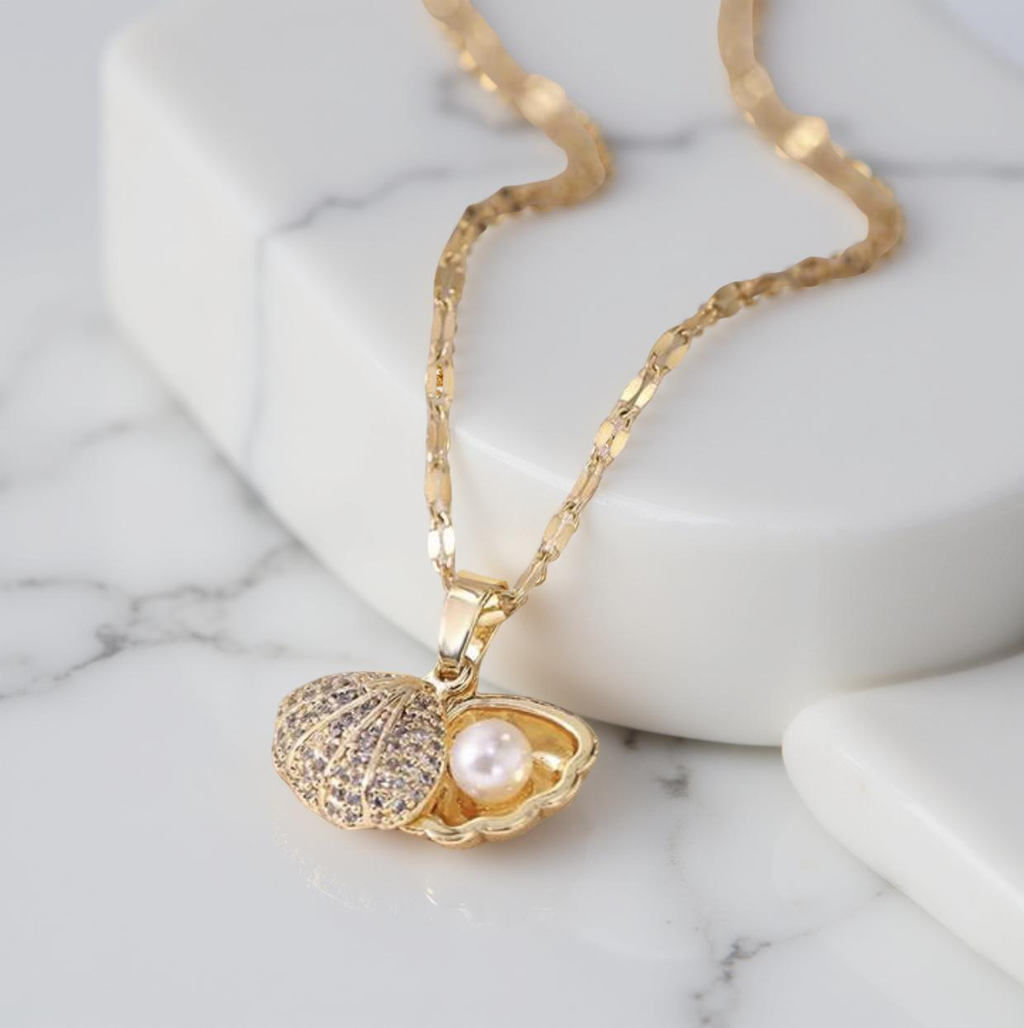 Pearl Shell Necklace
