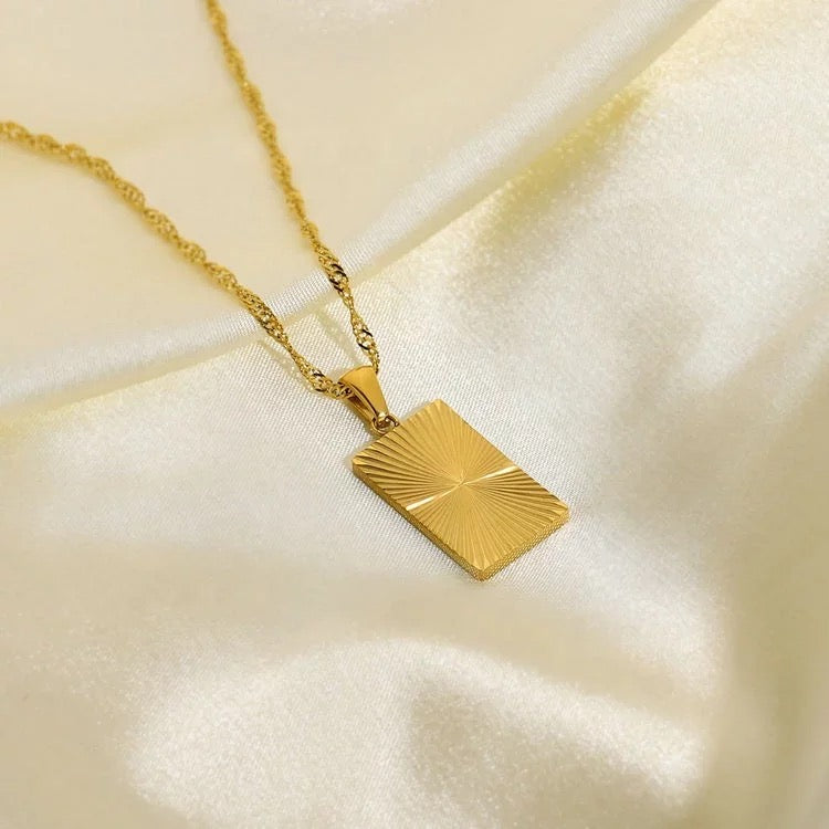 Pendant Necklace