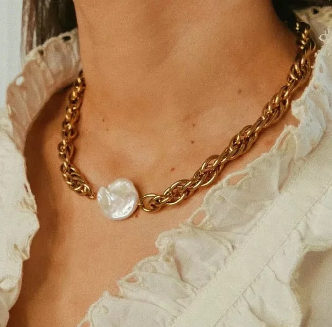 Anna Necklace